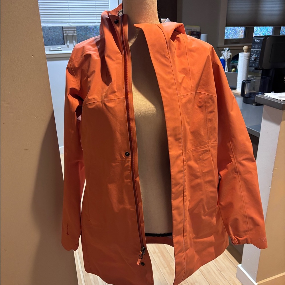 Arc'teryx Women's Codetta Rain Jacket- Peach Color - Picture 2 of 8
